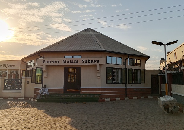 Zauren Malam Yahaya